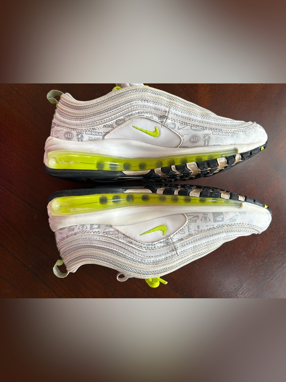 Nike Air Max 97 White with Neon Yellow Accents size 7Y - Picture 6 of 8